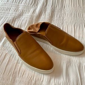 Vince Sneaker / Shoe with Collapsable Heel (new)